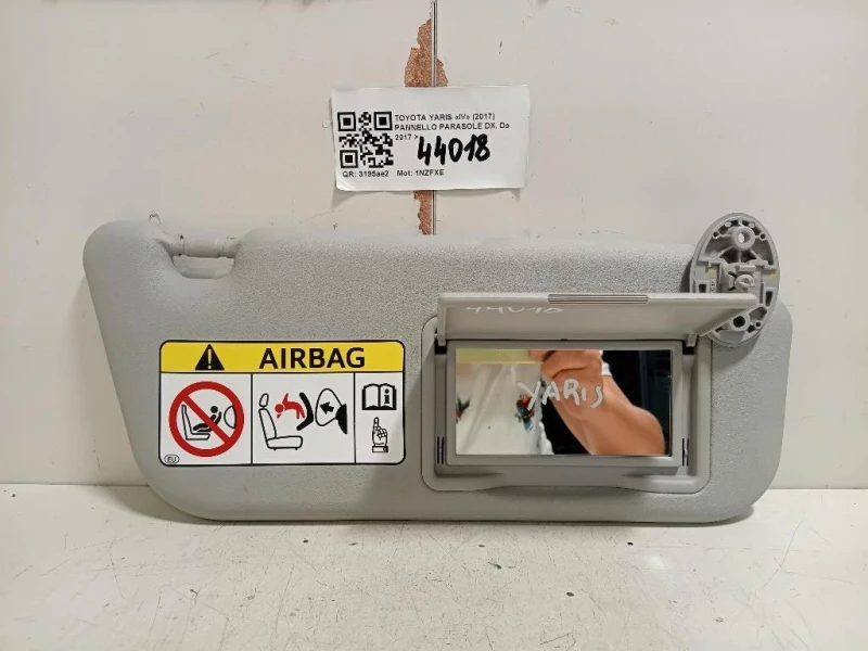 Pannello Parasole DX Toyota Yaris IV 2017