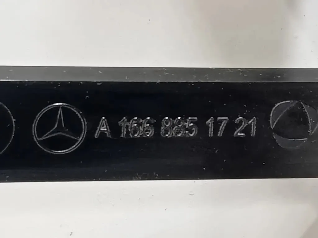 Staffa Sostegno Intparaurti POST SX A 166 885 17 21 LH Mercedes Classe GLE W166 2015
