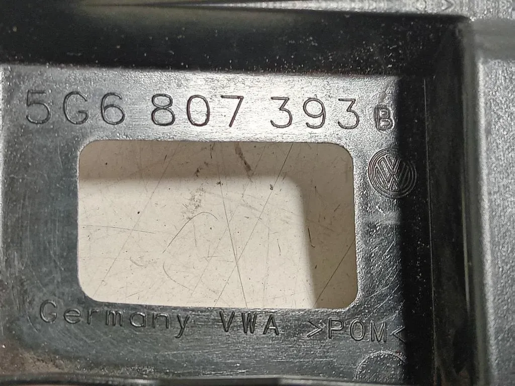 Staffa Sostegno Intparaurti POST SX 5G6 807 393 Volkswagen GOLF VII 2017