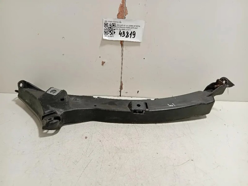 Staffa Sostegno Paraurti ANT DX CX23-17E762-AB Jaguar XF I 2008
