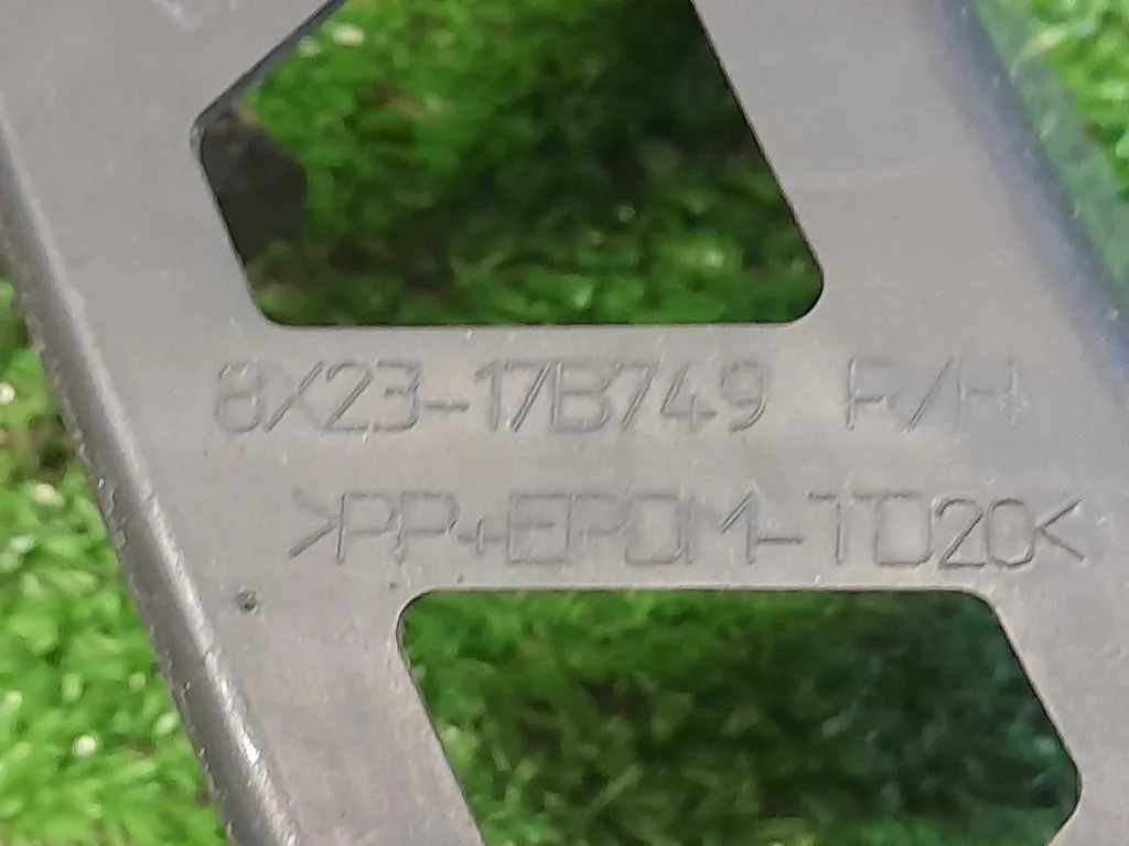 Staffa Sostegno Paraurti ANT DX 8X23-17B749 Jaguar XF I 2008