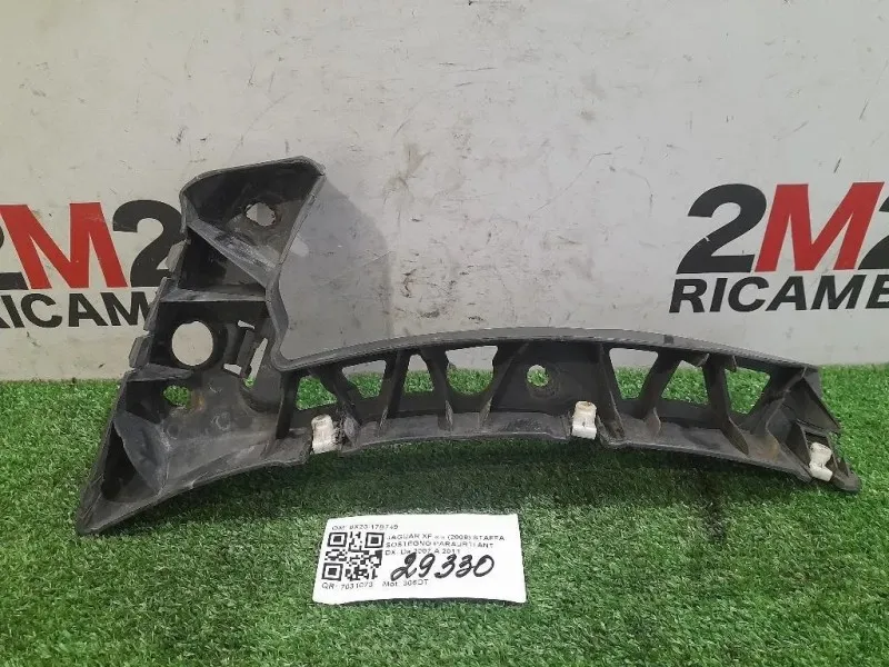 Staffa Sostegno Paraurti ANT DX 8X23-17B749 Jaguar XF I 2008