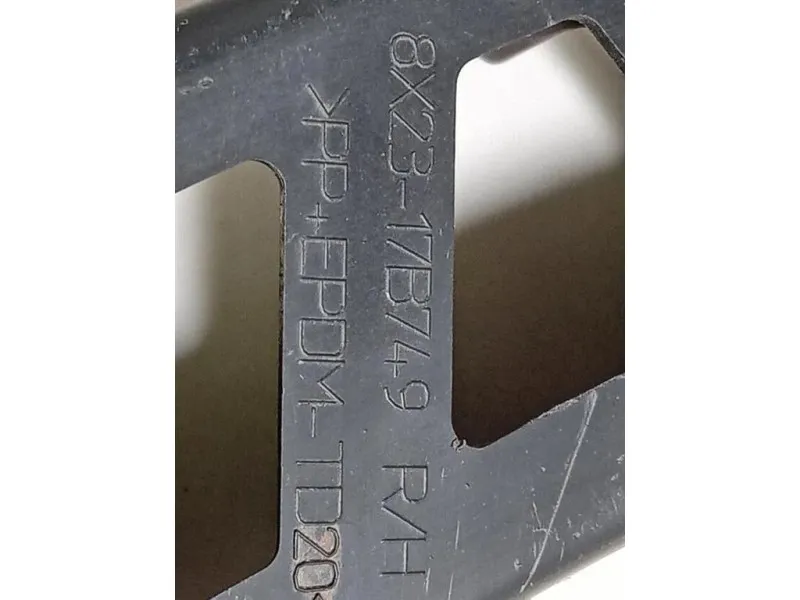 Staffa Sostegno Paraurti ANT DX 8X23-17B749 Jaguar XF I 2011