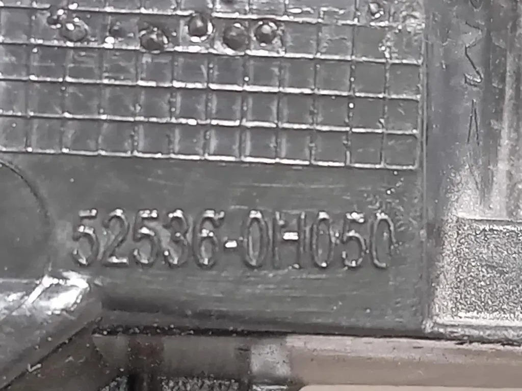 Staffa Sostegno Paraurti ANT DX 52536-0H050 SX+DX Peugeot 108 2014