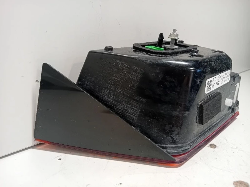 Fanale INT POST SX J9C3-13193-CC Jaguar E-pace 2017