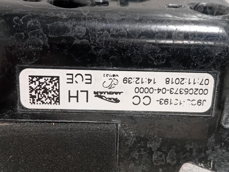 Fanale INT POST SX J9C3-13193-CC Jaguar E-pace 2017