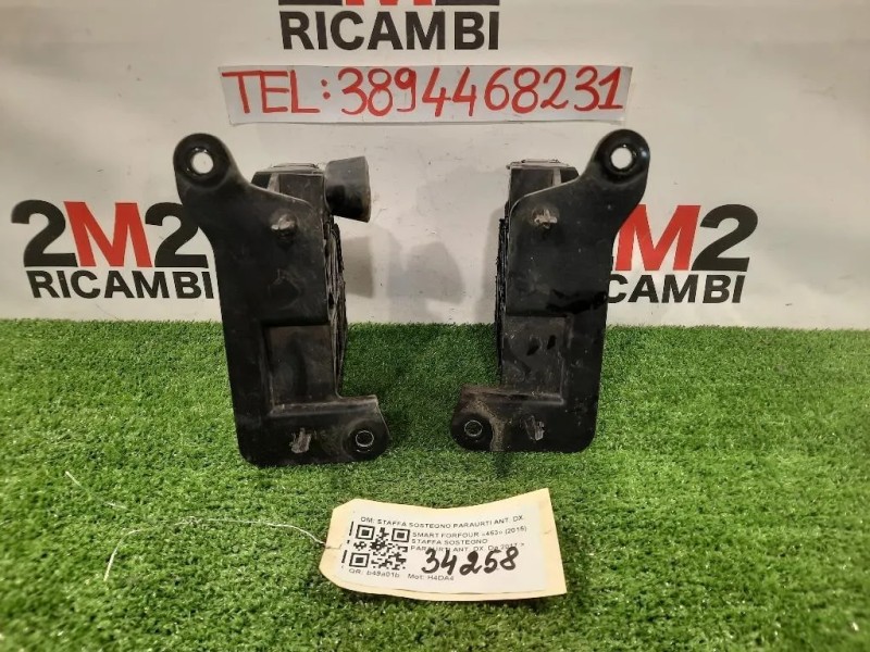 Staffa Sostegno Paraurti ANT DX STAFFA SOSTEGNO PARAURTI ANT DX+SX Smart Forfour 453 2015