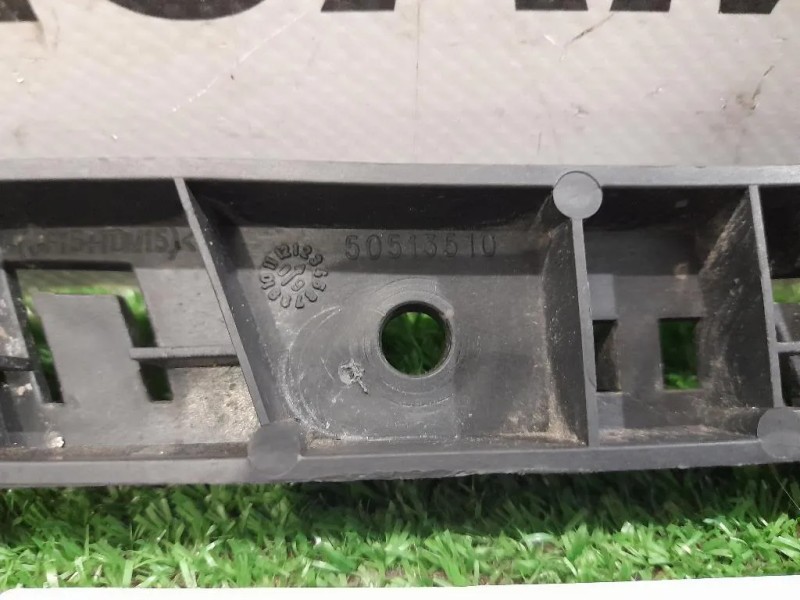 Staffa Sostegno Paraurti ANT SX 50513510 SX Alfa Romeo Giulietta 2010