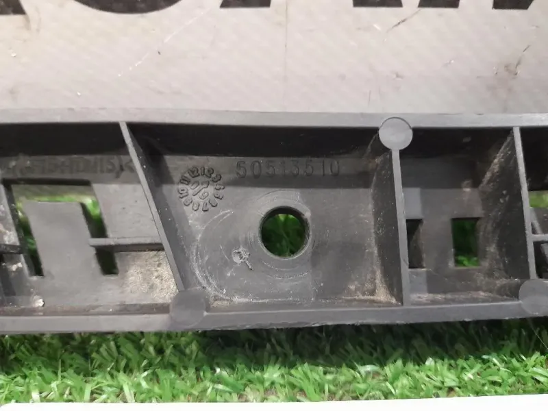 Staffa Sostegno Paraurti ANT SX 50513510 SX Alfa Romeo Giulietta 2010