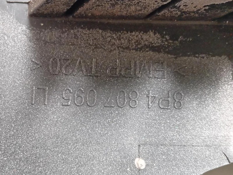 Staffa Sostegno Paraurti ANT SX 8P4 807 095 Audi A3 8PA Sportback 2008