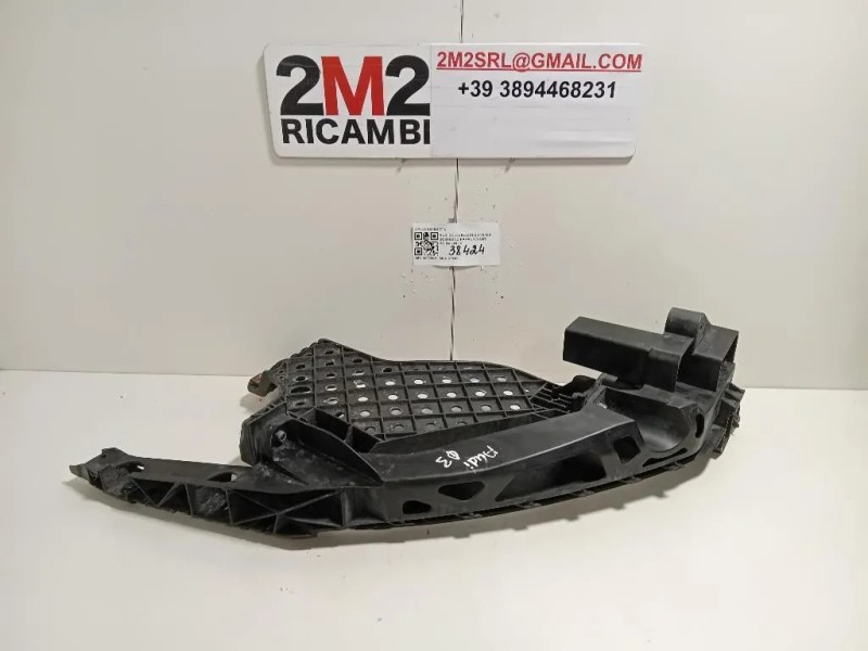 Staffa Sostegno Paraurti ANT SX 8U0 805 607 A Audi Q3 8UB 2012