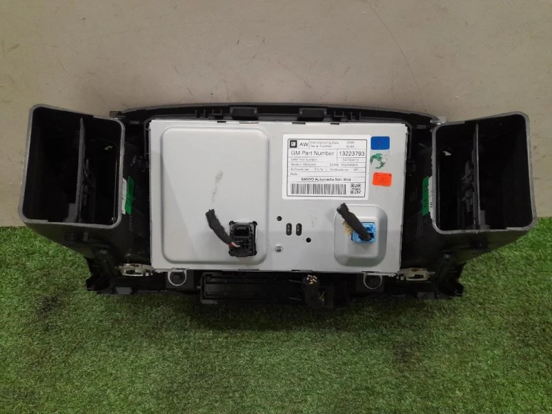 Display Check Control 13223793 Opel Insignia A 2009