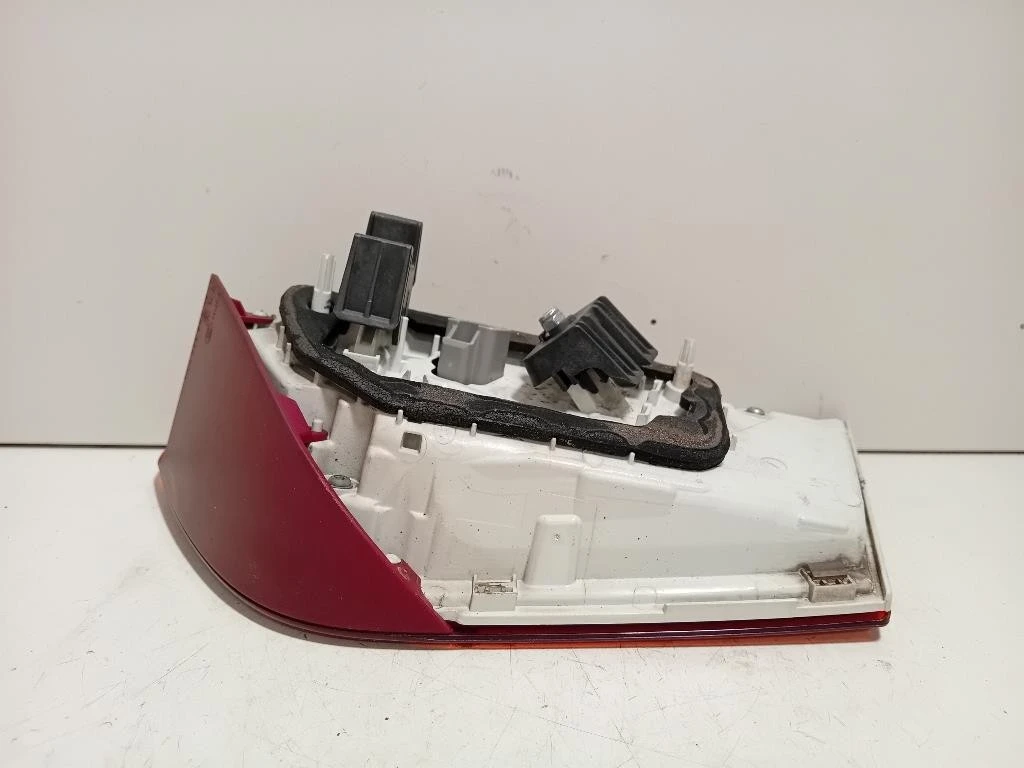 Fanale INT POST SX T2H1056 Jaguar XE 2015