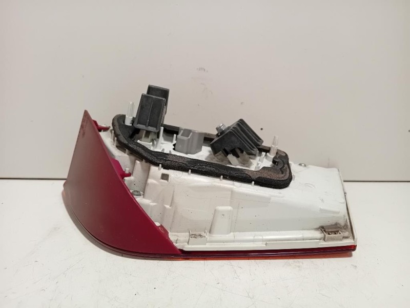 Fanale INT POST SX T2H1056 Jaguar XE 2015