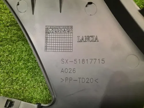 Staffa Sostegno Paraurti ANT SX 51817715 SX Lancia Delta III 2011