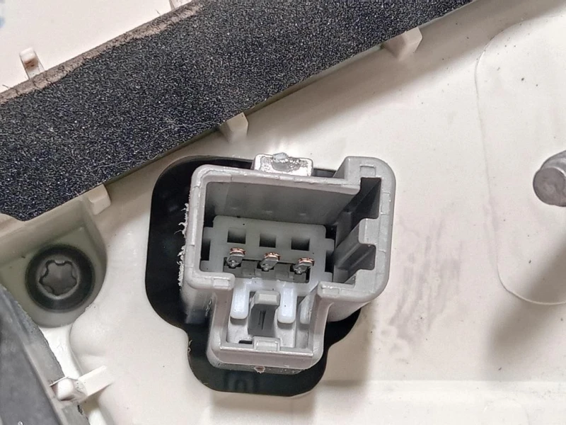 Fanale INT POST SX T4N39463 Jaguar XE 2015