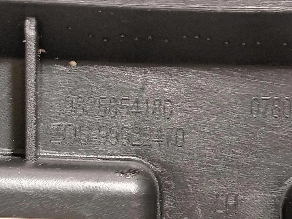 Staffa Sostegno Supparaurti POST SX 9825854180 Peugeot 2008 I 2016