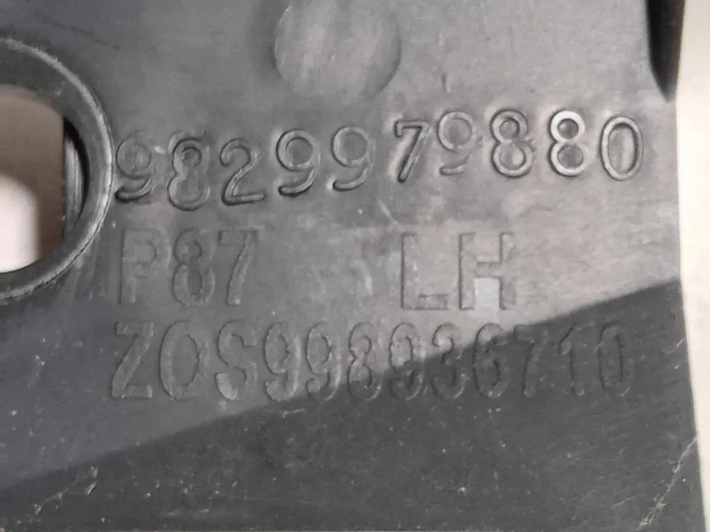 Staffa Sostegno Supparaurti POST SX 9829979880 Peugeot 5008 II 2017