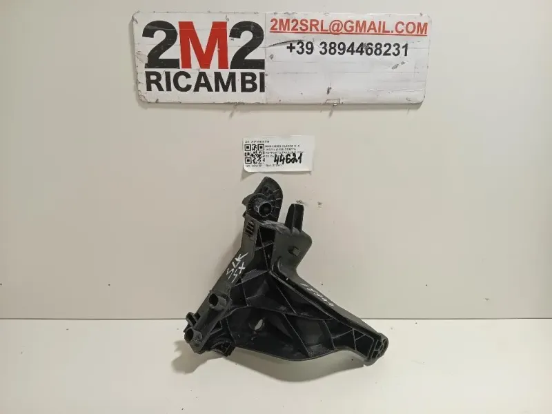 Staffa Supporto Fanalino POST SX A1719630114 Mercedes Classe SLK R171 2008