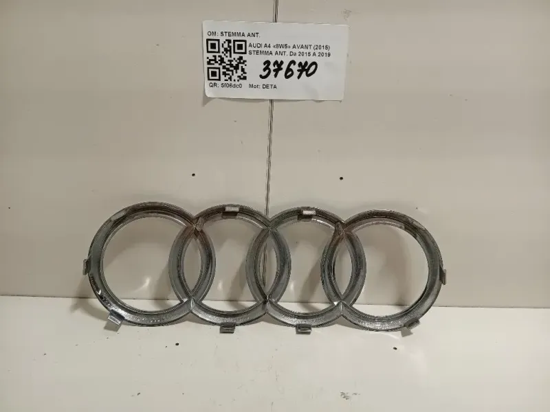 Stemma ANT 8T08536052ZZ Audi A4 8W5 Avant 2015