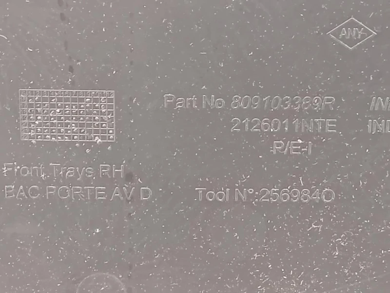 Pannello Rivestimento Porta ANT DX 809004226R Dacia Duster II 2021