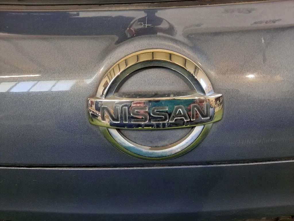 Stemma Portello POST 90890BR12A Nissan Qashqai I 2007