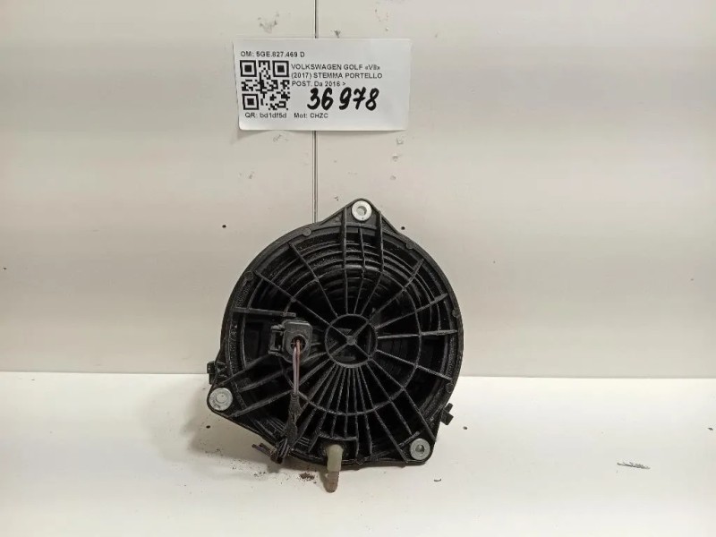 Stemma Portello POST 5G9827469D Volkswagen GOLF VII 2017