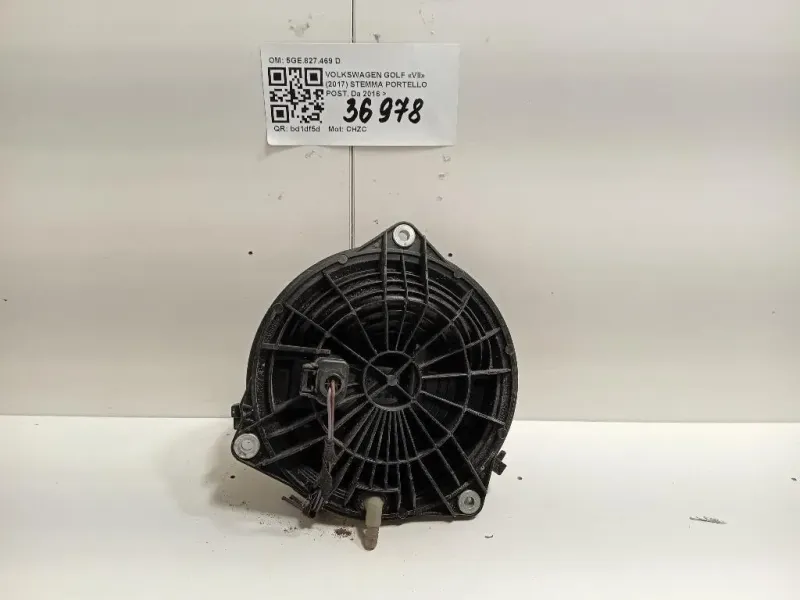 Stemma Portello POST 5G9827469D Volkswagen GOLF VII 2017