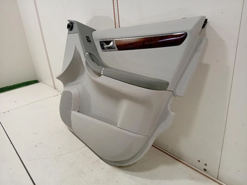 Pannello Rivestimento Porta ANT DX PANNELLO RIVESTIMENTO PORTA ANT DX Mercedes Classe R W251 2006
