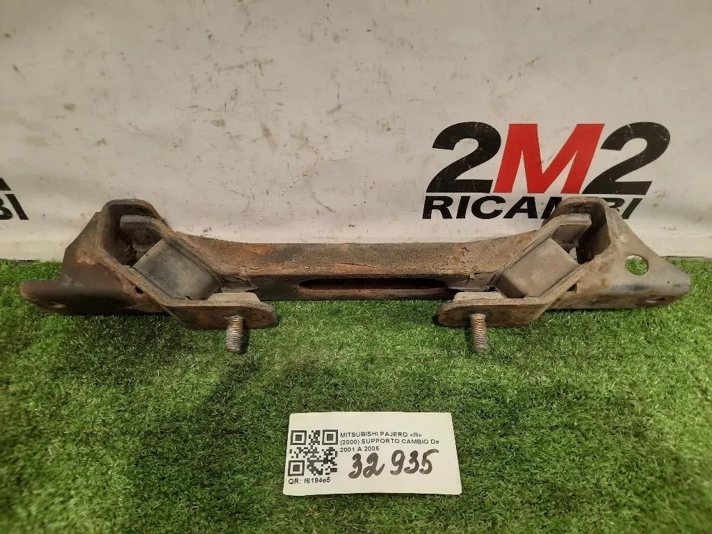 Supporto Cambio MN125541 Mitsubishi Pajero III 2000