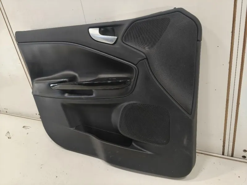 Pannello Rivestimento Porta ANT SX PANNELLO RIVESTIMENTO PORTA ANT SX Alfa Romeo Giulietta 2010