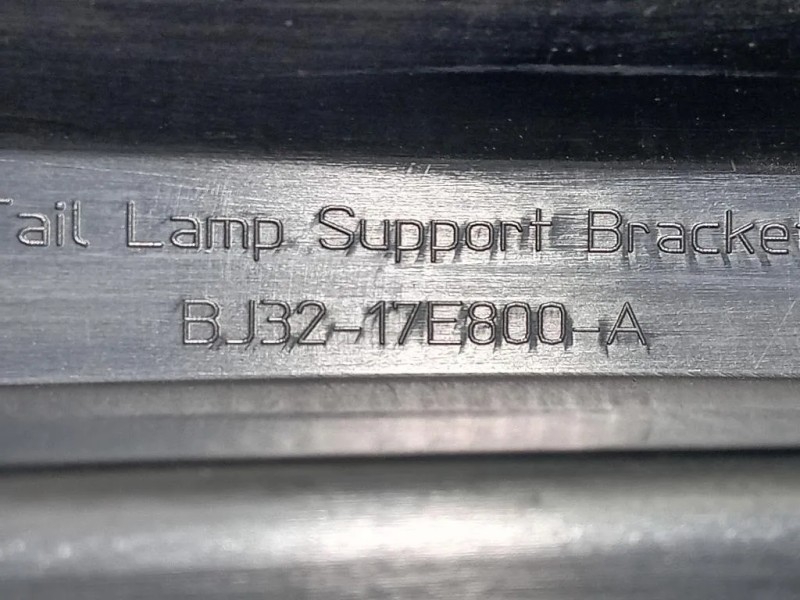 Supporto Fanale POST DX BJ32-17E800-A Land Rover Range Rover Evoque I 2011