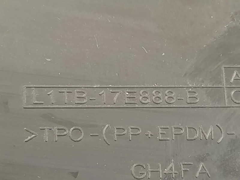 Supporto Fendinebbia DX SUPPORTO FENDI L1TB17E888A Ford PUMA II 2019