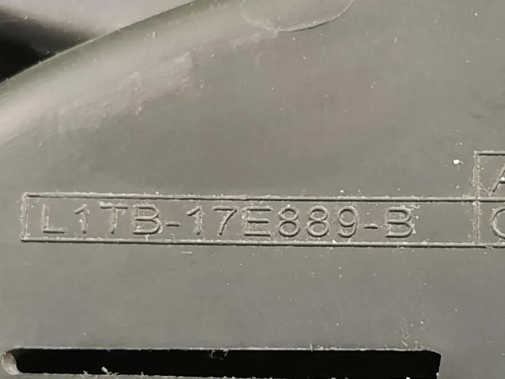 Supporto Fendinebbia SX SUPPORTO FENDI L1TB-17E889-B Ford PUMA II 2019