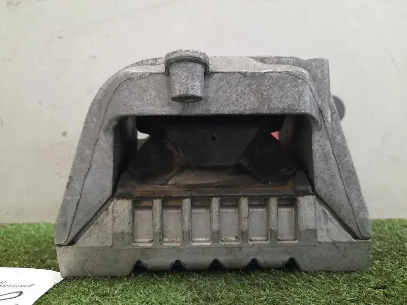 Supporto Gomma Motore 1K0199262CR Audi A3 8P1 2004