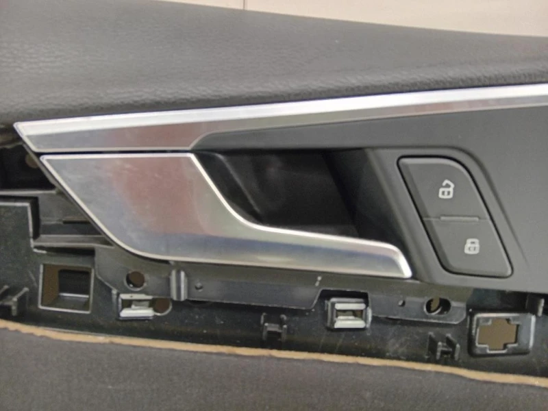 Pannello Rivestimento Porta ANT SX 8W0867133 Audi A4 8W5 Avant 2015