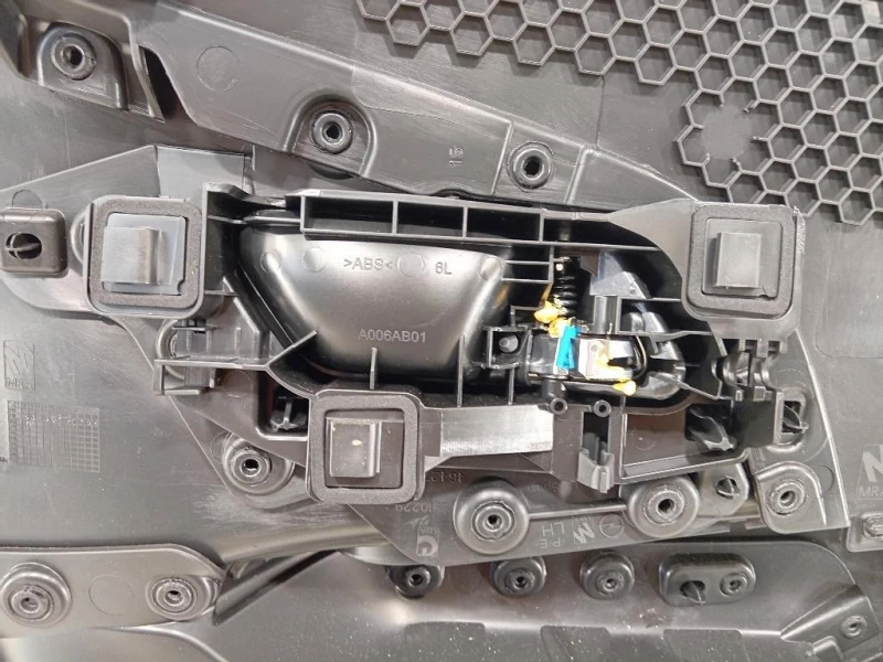 Pannello Rivestimento Porta ANT SX 9832638680 PANNELLO RIVESTIMENTO PORTA ANT SX Opel Corsa F 2019