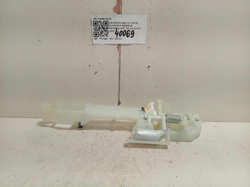 Supporto Maniglia Esterna ANT DX 83665 D9000 Kia Sportage IV 2016