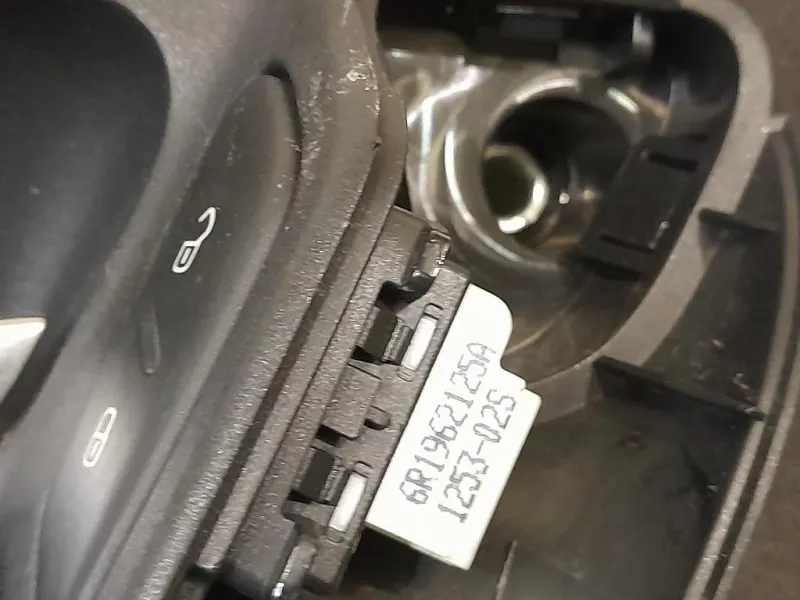 Pannello Rivestimento Porta ANT SX 2G4867011ABNUQ Volkswagen POLO VII 2017