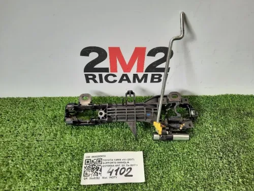 Supporto Maniglia Esterna ANT SX 692020D070 Toyota Yaris IV 2017