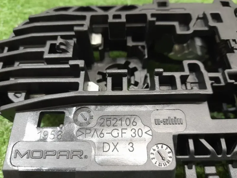 Supporto Maniglia Esterna POST DX 252106 Fiat 500X 2015