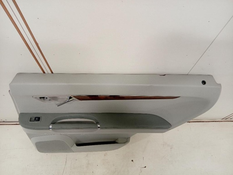 Pannello Rivestimento Porta POST DX PANNELLO RIVESTIMENTO PORTA POST DX Mercedes Classe R W251 2006