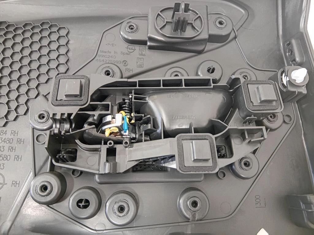 Pannello Rivestimento Porta POST DX 9834733480 PANNELLO RIVESTIMENTO PORTA POST DX Opel Corsa F 2019