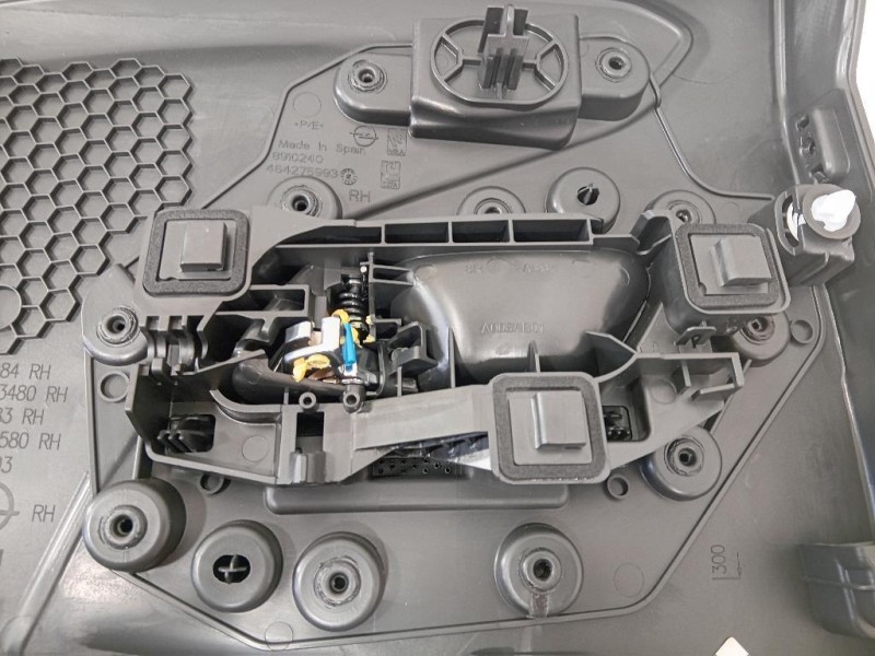 Pannello Rivestimento Porta POST DX 9834733480 PANNELLO RIVESTIMENTO PORTA POST DX Opel Corsa F 2019