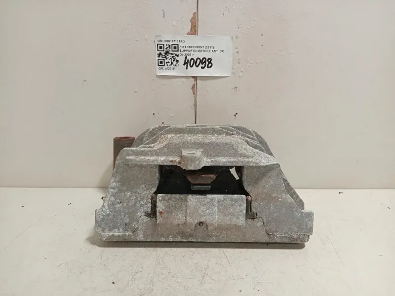 Supporto Motore ANT DX P05147131AD Fiat Freemont 2011