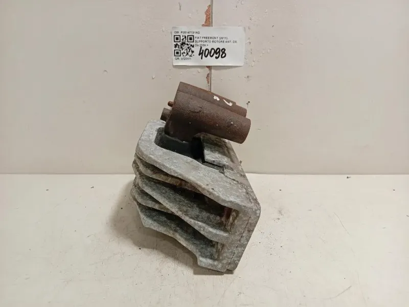 Supporto Motore ANT DX P05147131AD Fiat Freemont 2011