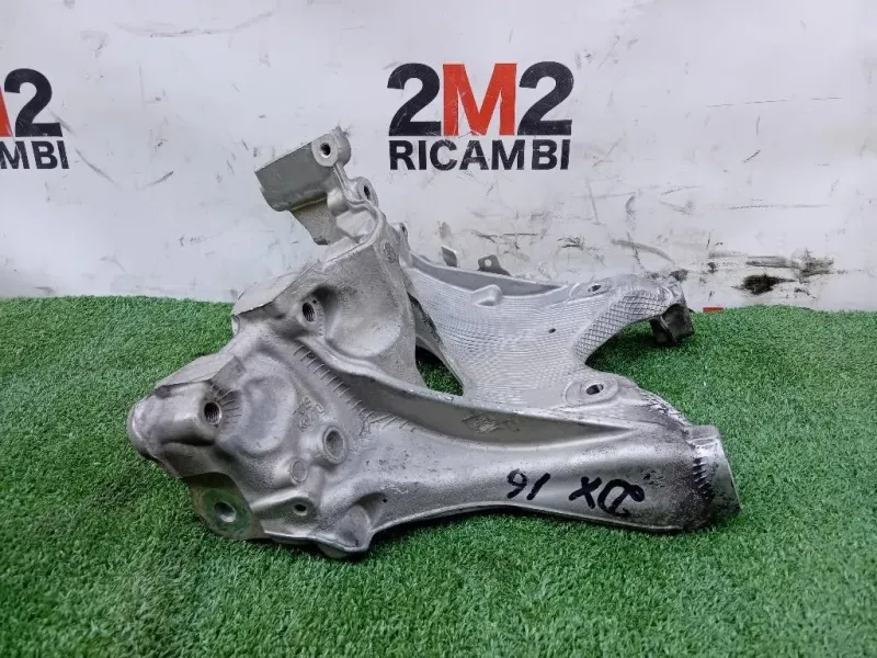 Supporto Motore DX 8W0 399 296 E Audi A4 8W5 Avant 2015