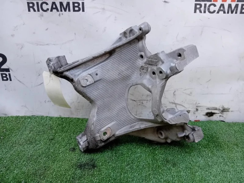 Supporto Motore SX 8W0 399 295 E Audi A4 8W5 Avant 2015