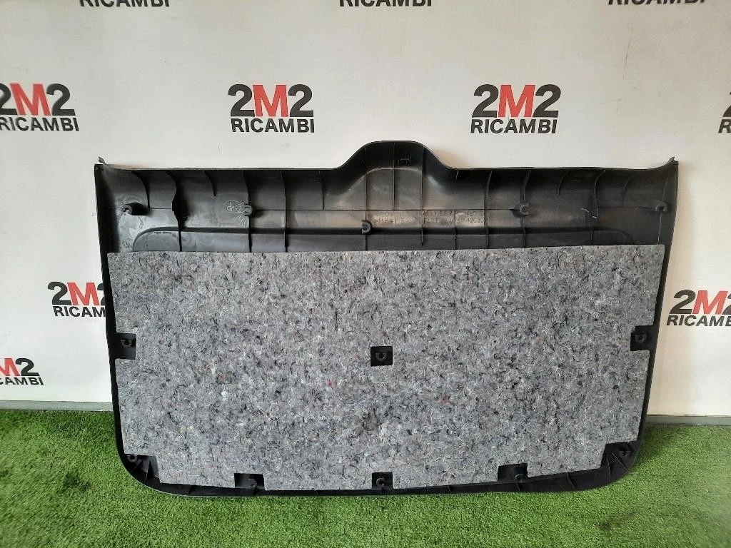 Pannello Rivestimento Portello Centrale POST 6775142030 Toyota RAV 4 II 2000