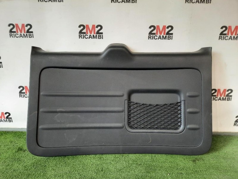 Pannello Rivestimento Portello Centrale POST 6775142030 Toyota RAV 4 II 2000